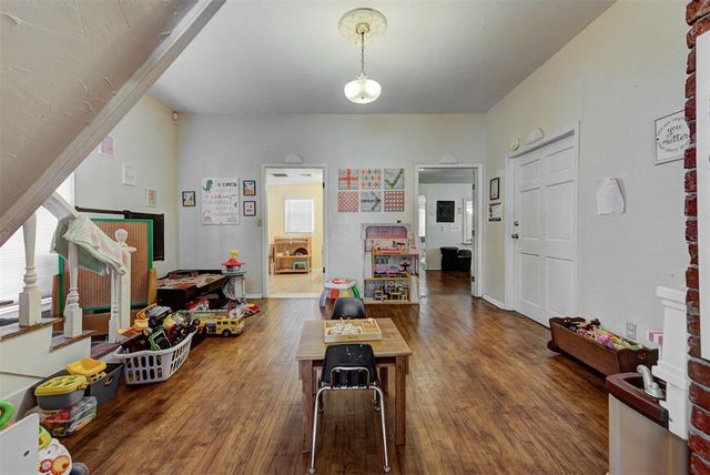318 N Choctaw Avenue, El Reno, OK 73036