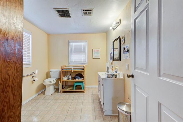 318 N Choctaw Avenue, El Reno, OK 73036