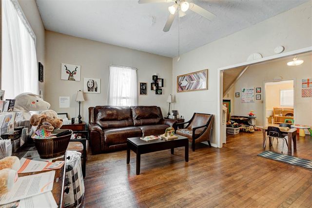 318 N Choctaw Avenue, El Reno, OK 73036