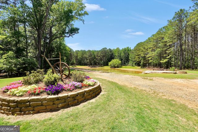 2714 Weems Road, Molena, GA 30258