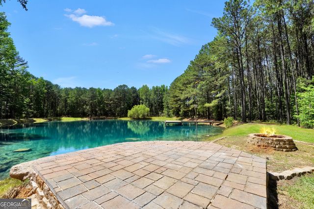 2714 Weems Road, Molena, GA 30258