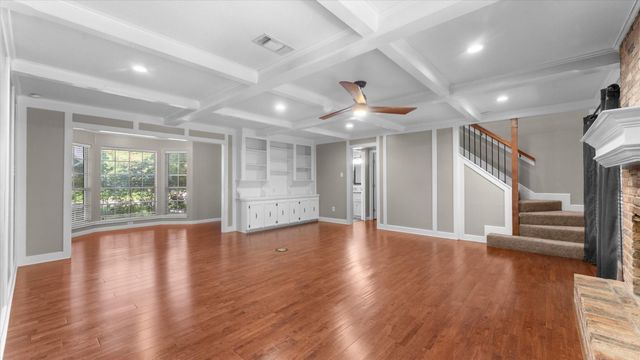 2022 Grove Lake Drive, Houston, TX 77339
