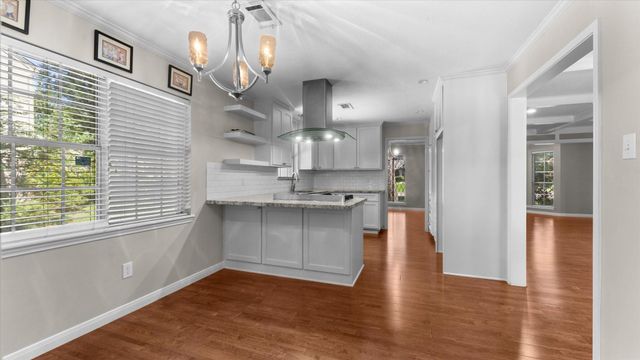 2022 Grove Lake Drive, Houston, TX 77339