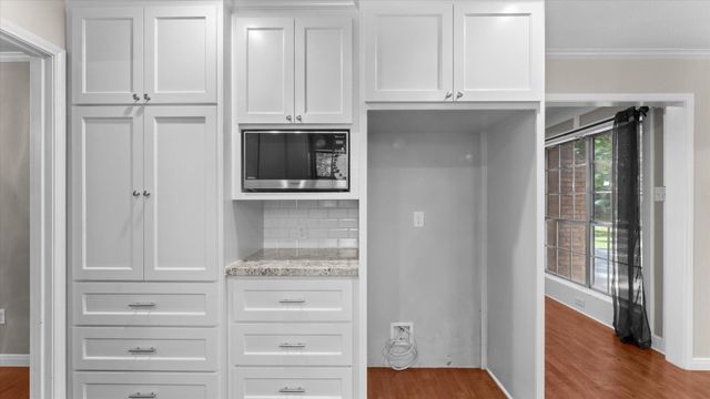 2022 Grove Lake Drive, Houston, TX 77339