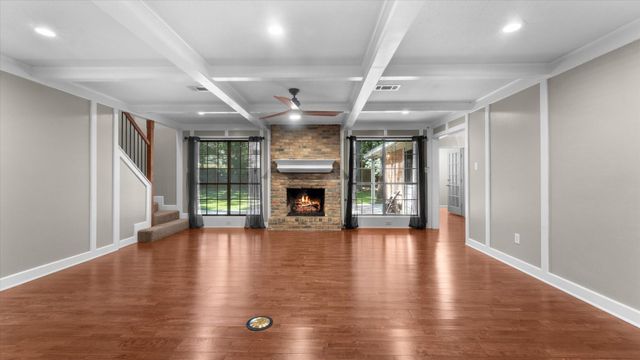 2022 Grove Lake Drive, Houston, TX 77339