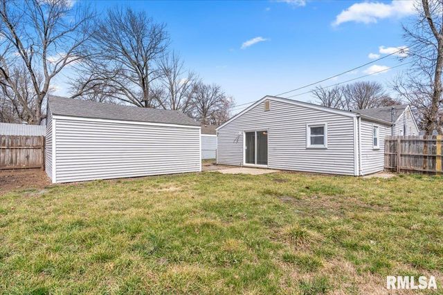 2941 HOOVER Street, Springfield, IL 62703