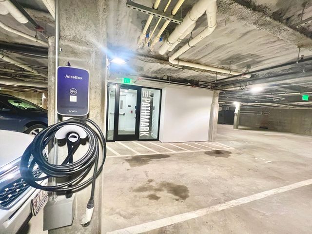 97 Elmwood St 211, Cambridge, MA 02140