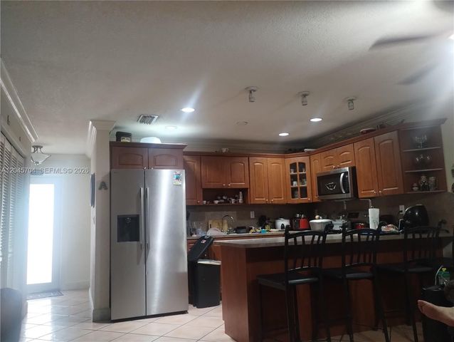 7005 W 15th Avenue, Hialeah, FL 33014