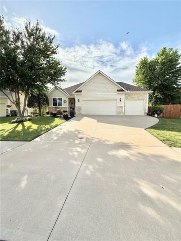 2128 Alder Street, Leavenworth, KS 66048