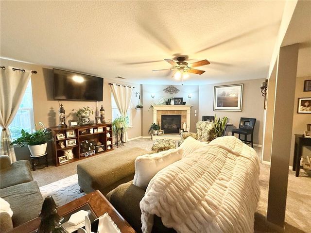 2128 Alder Street, Leavenworth, KS 66048