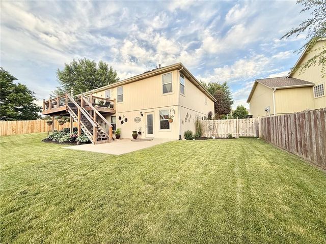 2128 Alder Street, Leavenworth, KS 66048