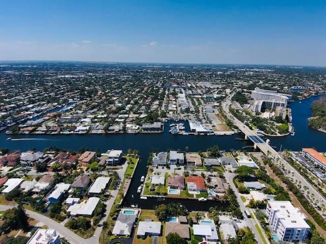 120 S Ocean Drive, Deerfield Beach, FL 33441