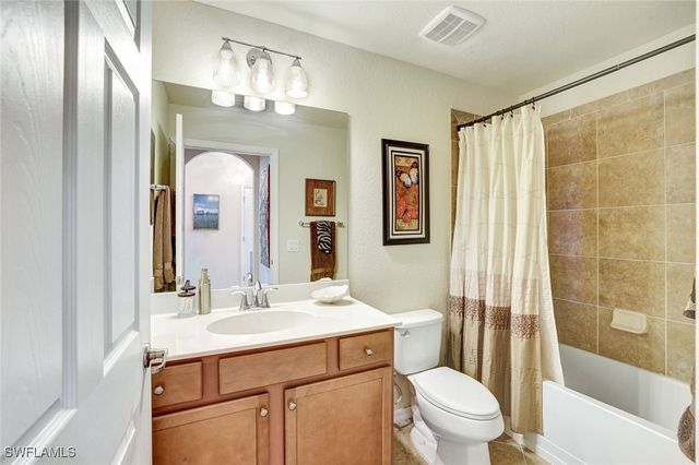 9554 Trevi CT 4726, Naples, FL 34113