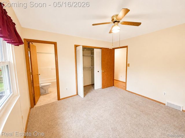 2553 Bullard Road, Hartland Township, MI 48353