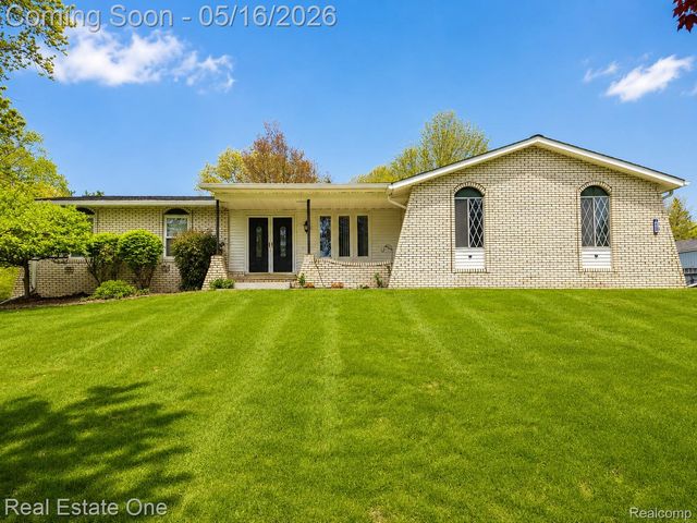 2553 Bullard Road, Hartland Township, MI 48353