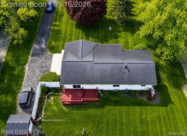 2553 Bullard Road, Hartland Township, MI 48353