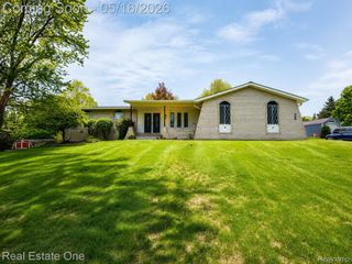 2553 Bullard Road, Hartland Township, MI 48353