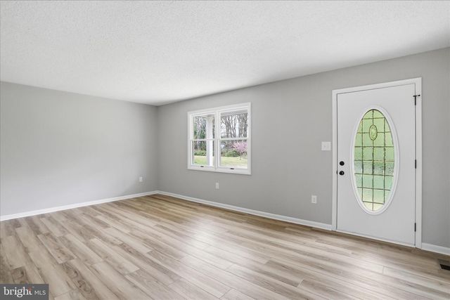381 MELLON EAST RD, Hedgesville, WV 25427