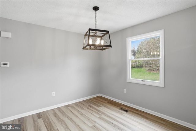 381 MELLON EAST RD, Hedgesville, WV 25427