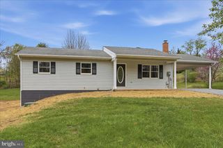 381 MELLON EAST RD, Hedgesville, WV 25427