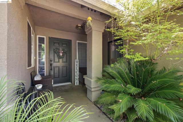 17522 Wild Oak Dr, Jamestown, CA 95327