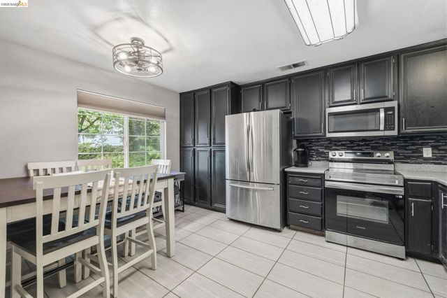 17522 Wild Oak Dr, Jamestown, CA 95327