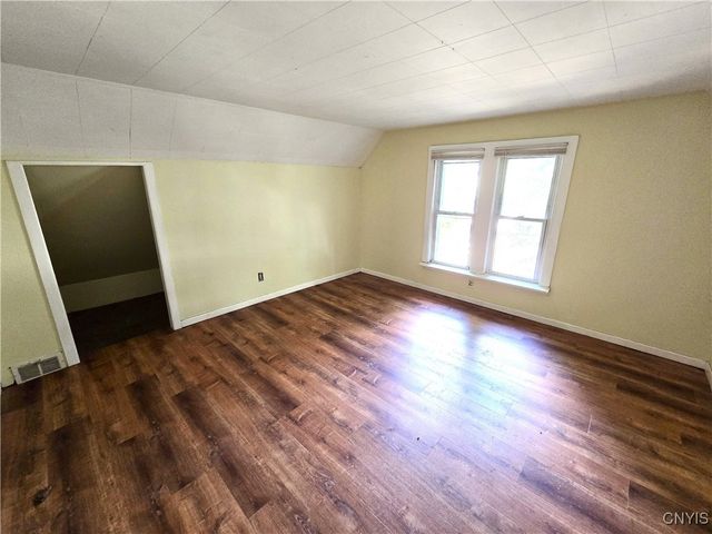 206 Lamont Avenue, Geddes, NY 13209