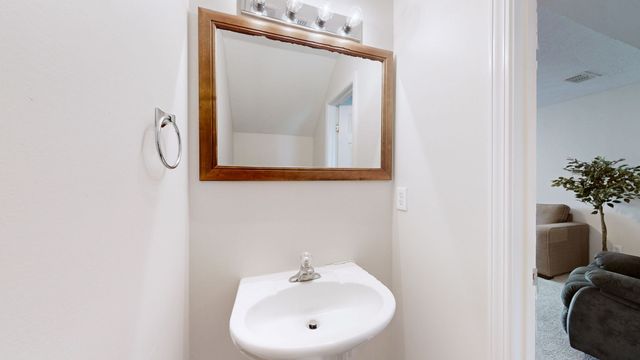 1016 Arlene Dr, La Vergne, TN 37086