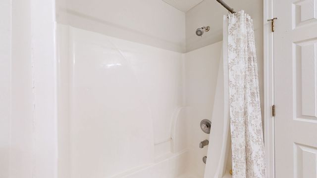 1016 Arlene Dr, La Vergne, TN 37086
