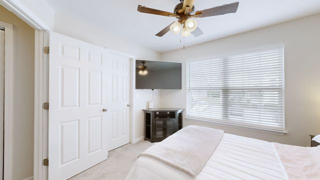 1016 Arlene Dr, La Vergne, TN 37086