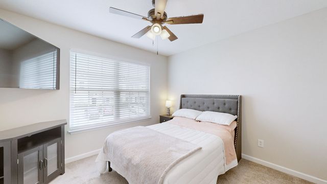 1016 Arlene Dr, La Vergne, TN 37086