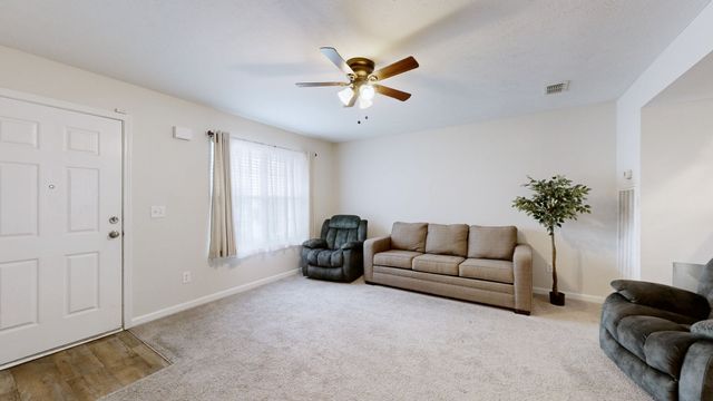 1016 Arlene Dr, La Vergne, TN 37086