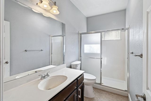 9021 Hooded crane Ct, Sacramento, CA 95829