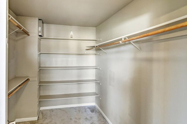 9021 Hooded crane Ct, Sacramento, CA 95829