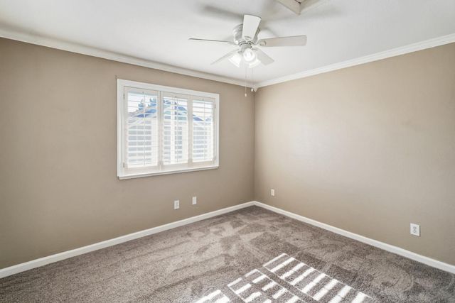 9021 Hooded crane Ct, Sacramento, CA 95829