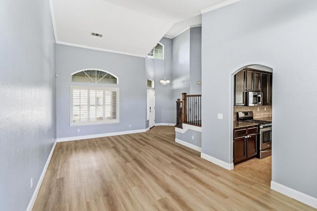9021 Hooded crane Ct, Sacramento, CA 95829