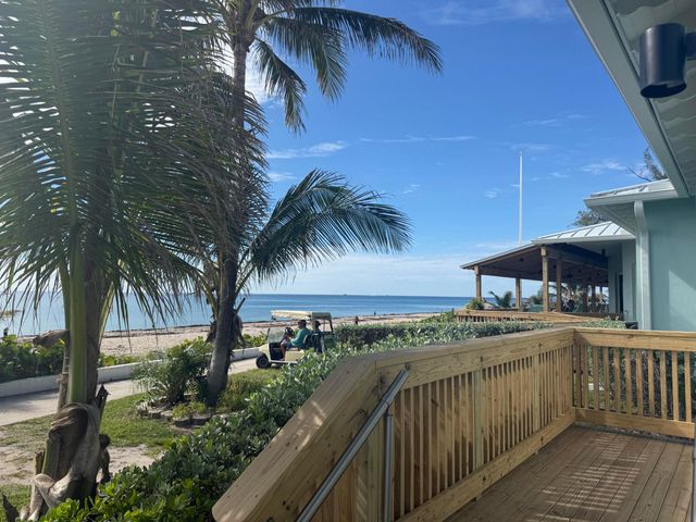 209 Eagle Drive E E, Briny Breezes, FL 33435