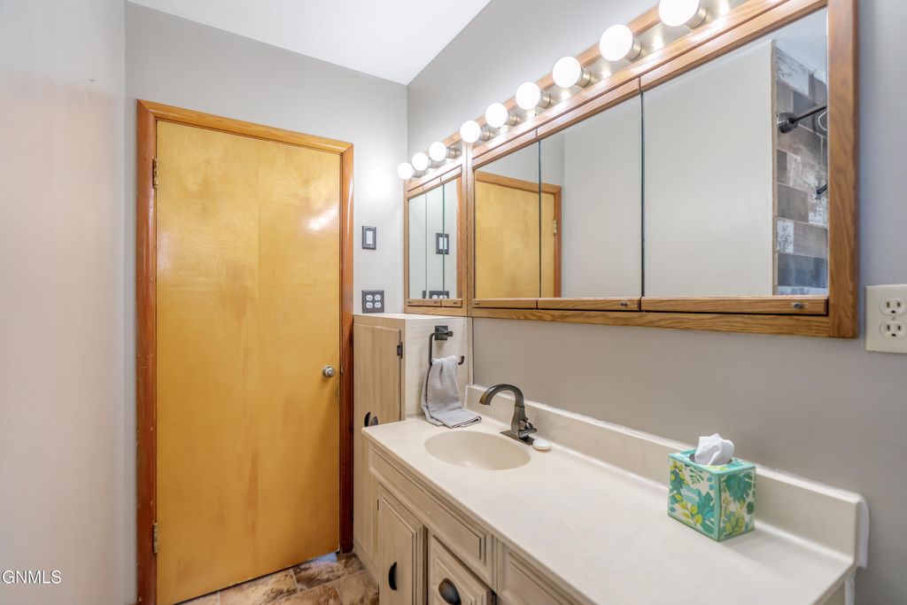 212 C Avenue W, McClusky, ND 58463 photo 29