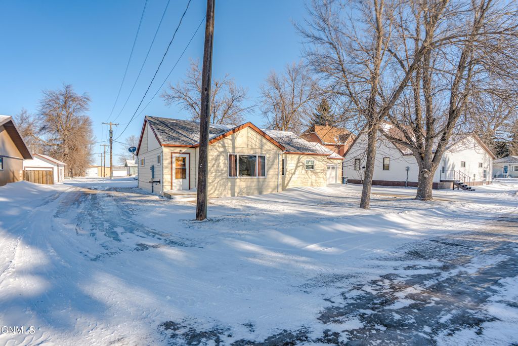 212 C Avenue W, McClusky, ND 58463 photo 44