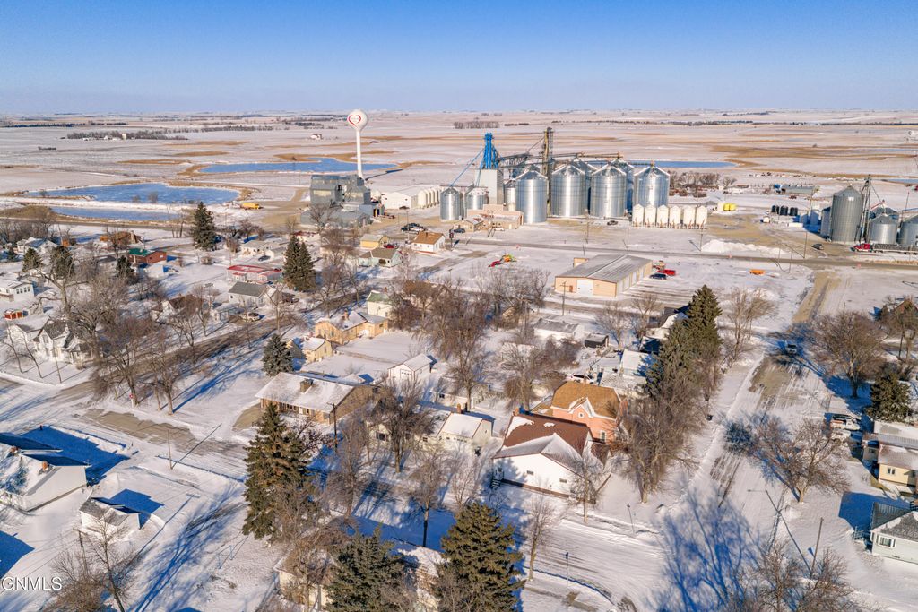 212 C Avenue W, McClusky, ND 58463 photo 52