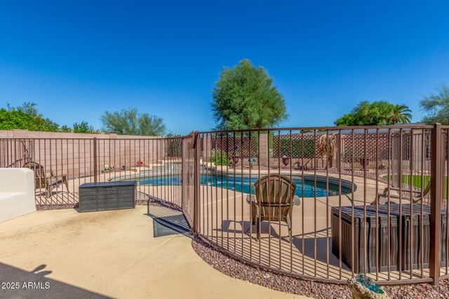 18437 N 111TH Drive, Surprise, AZ 85378
