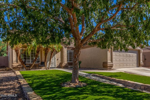 18437 N 111TH Drive, Surprise, AZ 85378