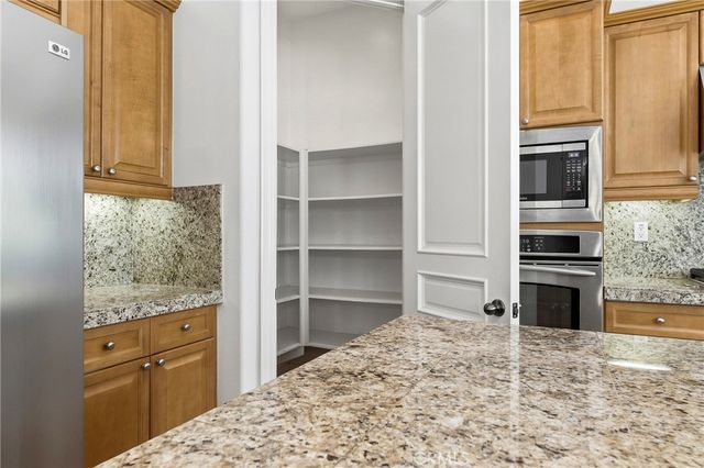 58 Via De La Valle, Lake Elsinore, CA 92532