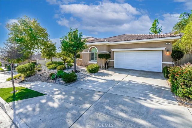 58 Via De La Valle, Lake Elsinore, CA 92532