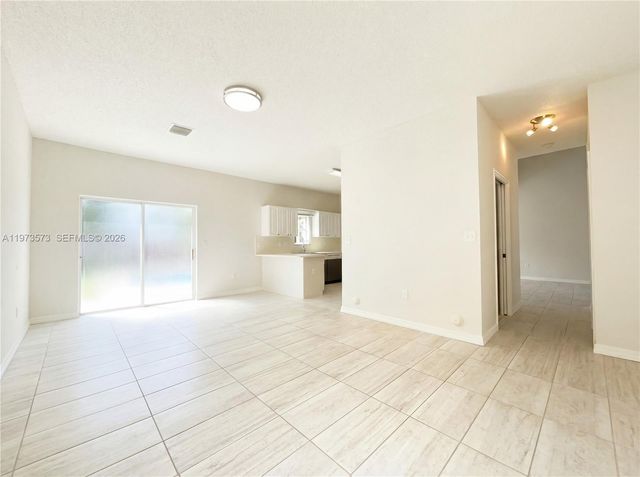 1510 SE 22nd Ln, Homestead, FL 33035