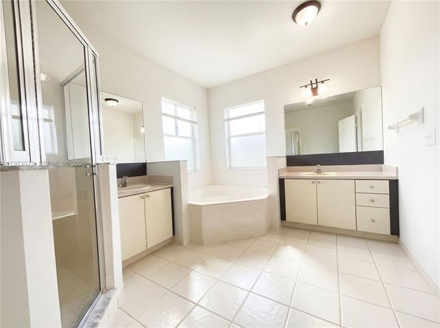 1510 SE 22nd Ln, Homestead, FL 33035