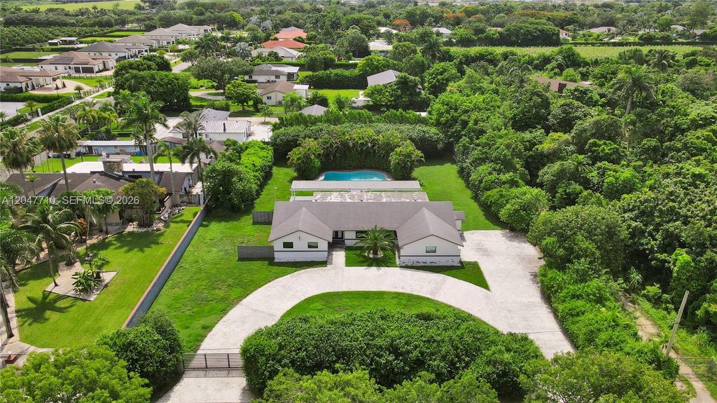 22421 SW 184th Avenue, Miami, FL 33170