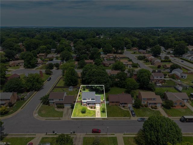 27 Bonney LN, Hampton, VA 23669