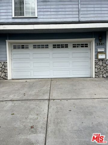 2561 Mayfield Avenue, Montrose, CA 91020