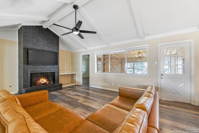 4023 Bentway, San Antonio, TX 78217